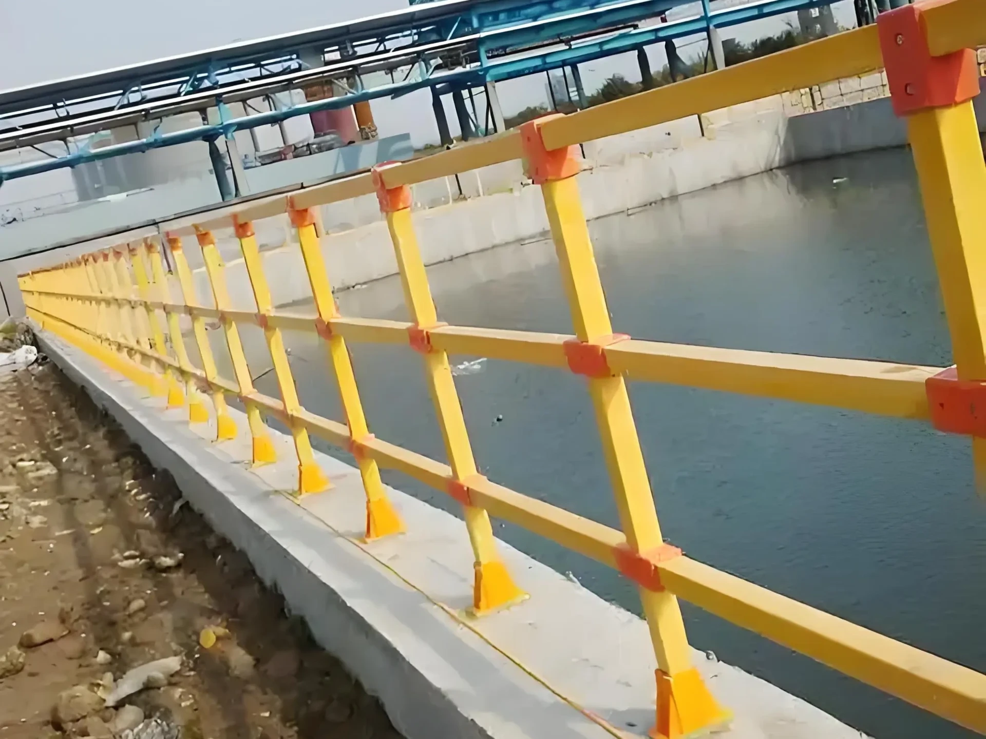 Fiberglass rods used in electrical and agricultural applications Fiberglass rods used in electrical and agricultural applications